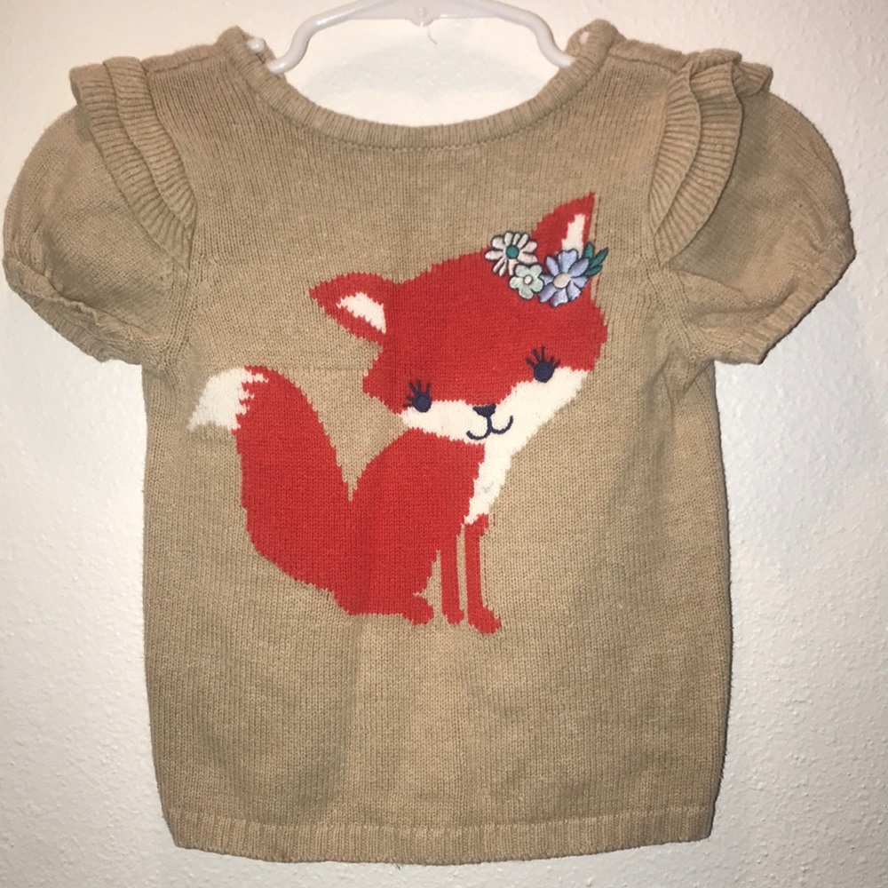 Crazy 8 sweater top with a cute fox